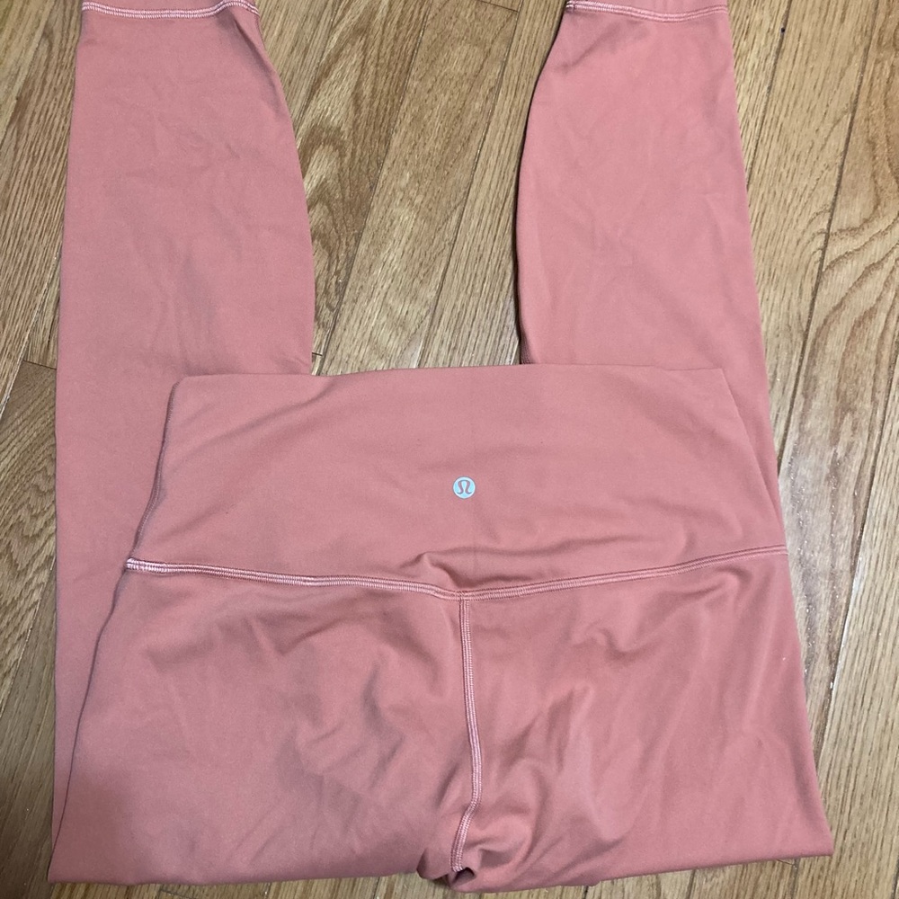 Lulu lemon leggings